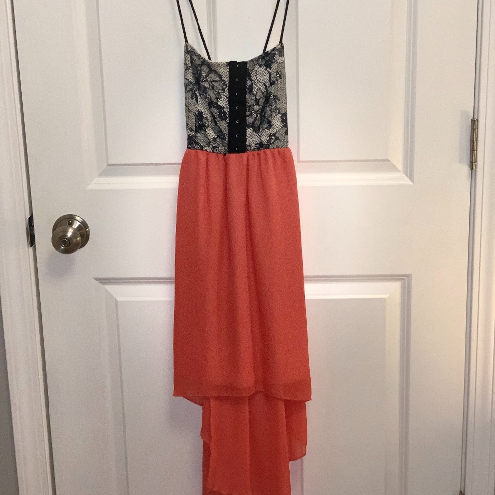 High-low cross back lace sundress (S)